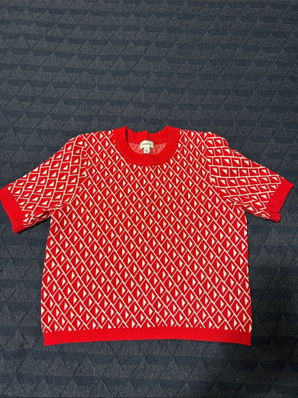Evereve Red and White Short Sleeve Sweater